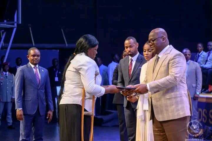 RDC : Félix Tshisekedi appelle les jeunes entrepreneurs à formaliser leurs entreprises sans subir de pression fiscale